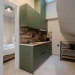 Stylish Cityscape Apt In Heraklion Centre
