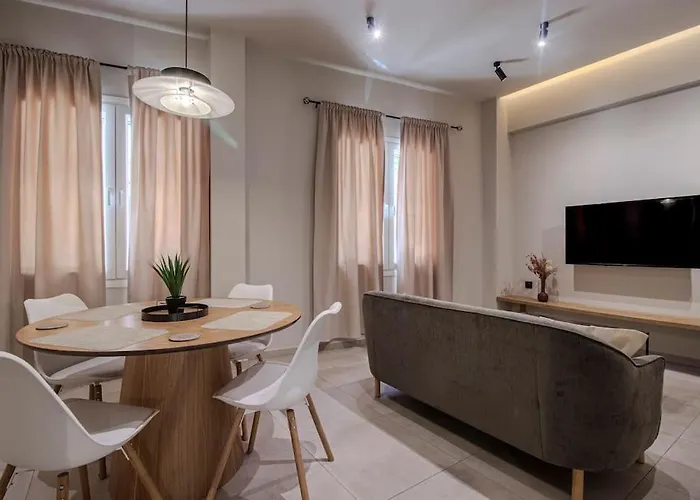 Stylish Cityscape Apt In Heraklion Centre